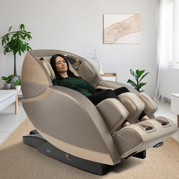 Kyota Kansha M878 4D Massage Chair